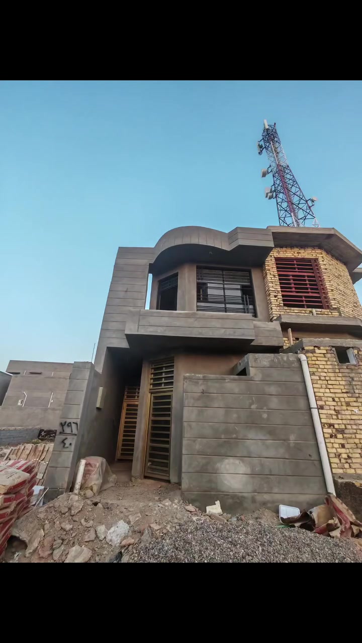 #دار_للبيع

زراعي – حي الجامعة نهاية شارع سوات ثالث بيت عن التبليط و الطابو موقع حلو 

المساحة: 100م

يتكون من طابقين:

الطابق الأرضي:استقبال | صالة | غرفة نوم | مطبخ | صحيات داخلية وخارجية

الطابق الثاني:غرفة نوم

نقص ارضيه + بياض

 #للاستفسار 
او مراسله الصفحة أو واتساب او الاتصال ع الأرقام التأليه 
   ***********
https://wa.me/message/54I3LYHRG7YFG1
#العفلوگي_للعقار_اكبر_بيج_عقارات_في_الديوانية
#بيت #دار #عقار #ارض #الديوانية
