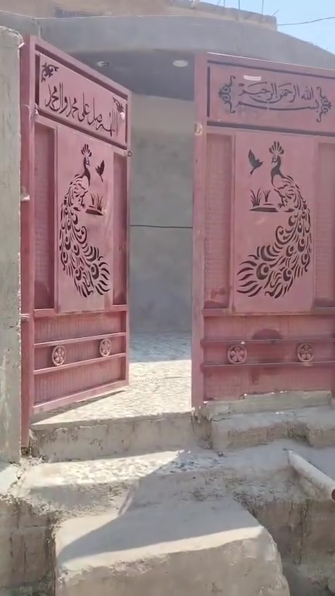 سلام عليكم بيت للبيع بغداد المعامل العماري انتصال على رقم ***********
