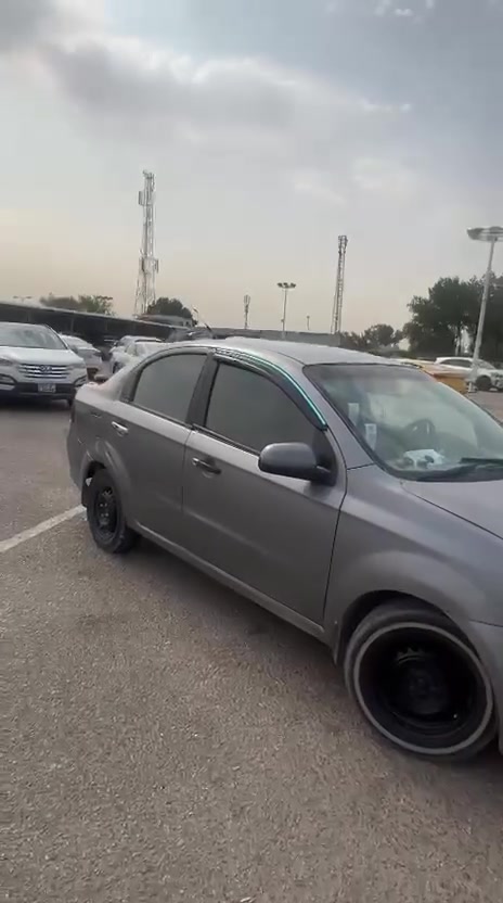 سلام عليكم ورحمة
افيو مديل. 2007 
مسكر 
كير 
مكينه 
حداديه
تبريد ثلجج
تخم تاير 
فيت بم 
بلاك واير بلك 
كله جديد 
مصبوغه حزام فقط 

تواصل واتساب او اتصال 
***********
