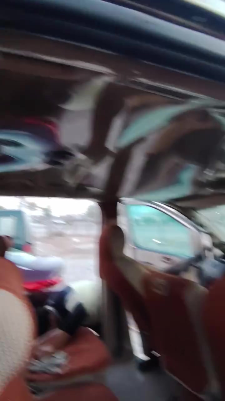 يالله شباب السلام عليكم ورحمة الله وبركاتة       ستاركس مفتوح مديل)(9)   رقم واسط سياره بيهاا صبغ جوملغ خلفي وباب سلايت نص بي بدون ضربه والباقي مكفول من المكينه والكير والحداديه تحويل مباشر السعر 105وبيهاا مجال للشراي العنوان بابل ***********اتصل ومايكون خاطرك اله طيب
