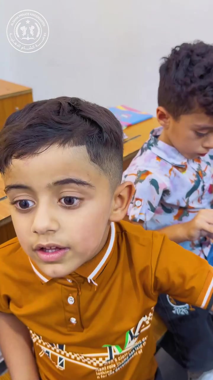تقليد الاصوات ويا اطفالنا🤣🥲

التسجيل للموسم الدراسـي 2027
الحجز الان على الواتـساب ***********

حضانة 🧑‍🍼 من عمـر ال 7 اشهـر 
روضـة باقسامها ( kg1 , kg2 , prekg )

خطوط نقل مكيفة
كامرات مراقبة حديثـة
قـاعـات مجهزة ومكيـفة للاطفال 
حديقـة العاب ، نشـاطات فكريـة

#معهد_الشام_التعليمي #روضة_الشام_الاهلية #اكسبلور #fy #viralvideos
