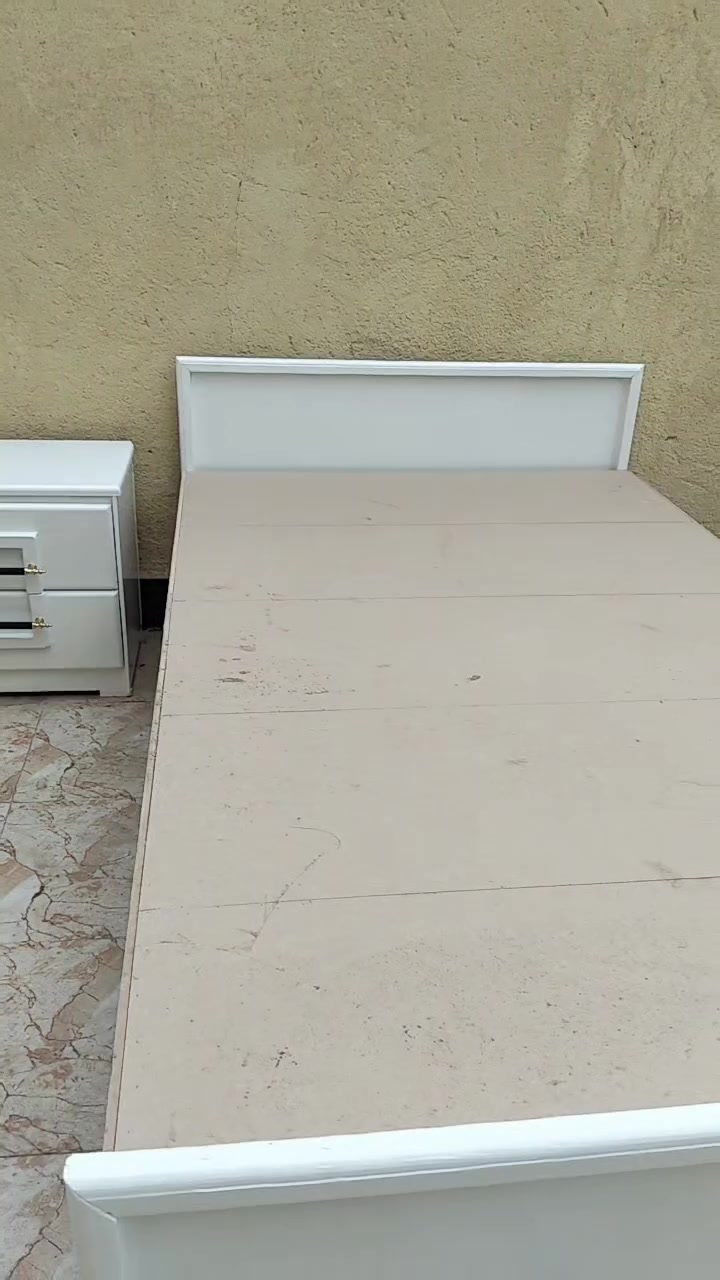 سلام عليكم  نجاره حسب الطلب ***********
مكاني ناحيه اسدناويه

