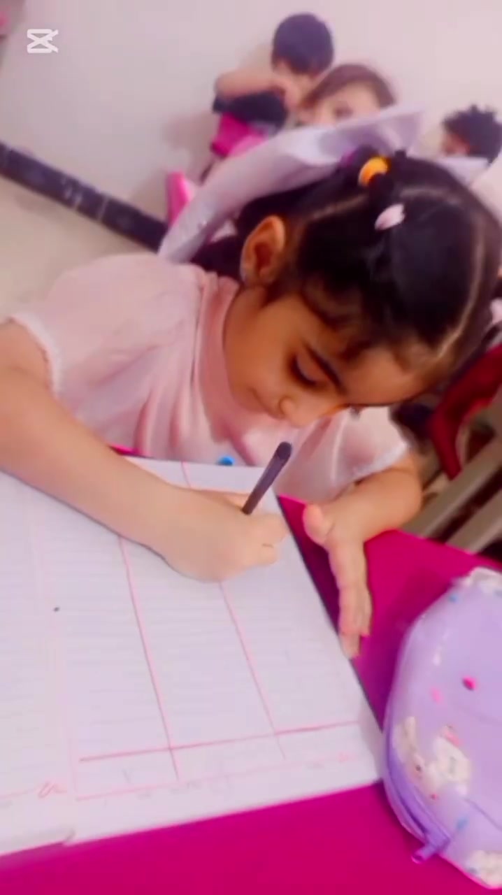 روضه وحضانة هابي هارتس للاطفال
تخفيض مع النقل 100
بدون نقل 75

الشفت الصباحي 
نقل 75 صوب الشاميه 
100 صوب الجزيره 
بدون نقل 50
مع نقل 
كامرات او لاين 

العنوان شارع الأمام علي مقابل مشتل النرجس 
للاستفسار ***********
