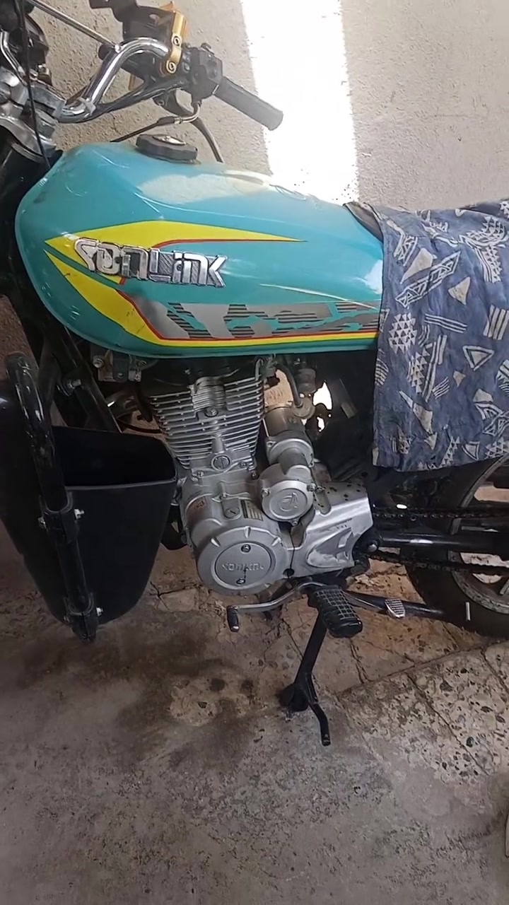 السلام عليكم دراجه ايراني سيفان سونك موديل 24 دراجه محرك (200)( 5 )كير البطارية ضعيف باقي تفاصيل كمل مابه اي نقص تعال بعينك واشوف.
السلام عليكم دراجه ايراني سيفان سونك موديل 24 دراجه محرك (200)( 5 )كير البطارية ضعيف باقي تفاصيل كمل مابه اي نقص تعال بعينك واشوف.

عنوان بغداد حي الجهاد للتوصل و الاستفسار عن السعر انفضل اتصل على هذا رقم وتساب (***********).
ماسنجر.
https://m.me/61576500951207
