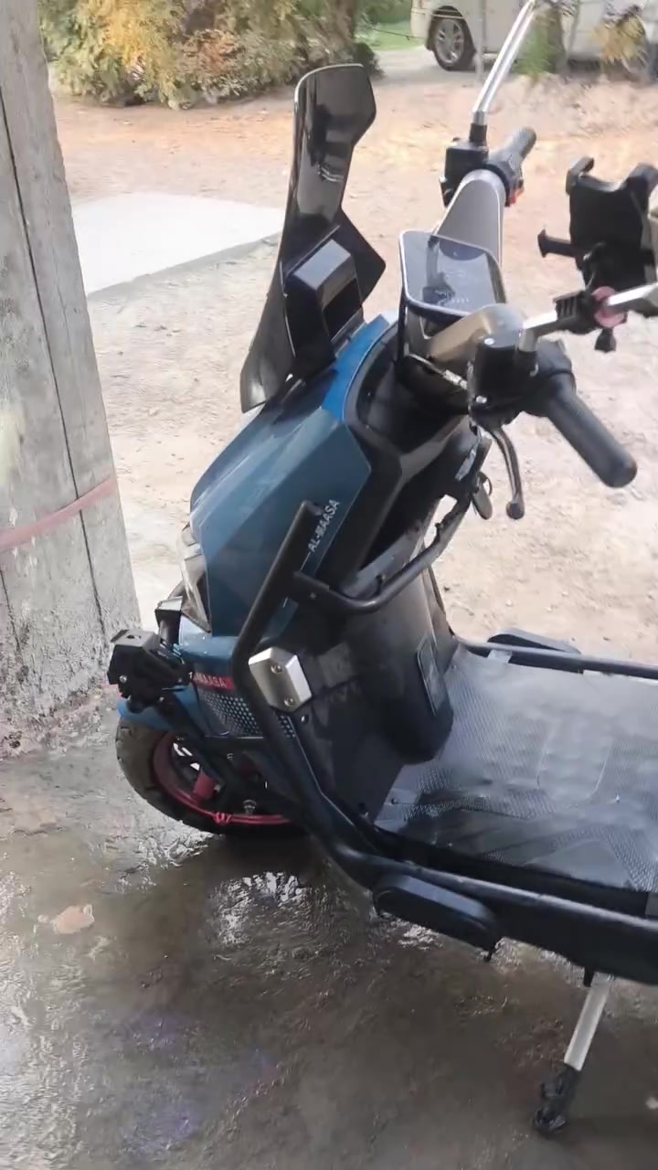 ماطور شحن للبيع 
ماصارله اقل 5 اشهر استخدام 
نظيف كلش عالفحص البطاريات
سعرة 800 الف وبي مجال بسيط 

للاستفسار الاتصال على الرقم ***********
غير متواجد عالفيس

