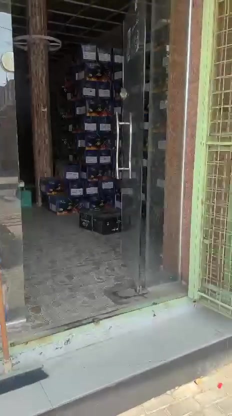 السلام وعليكم
وصول فحم كوكو فراش
شرط درجة اولى على الفحص 
توصيل فقط كميات كبيره 100 فما فوق
للحجز والاستفسار مراسلتي على واتس اب
***********
