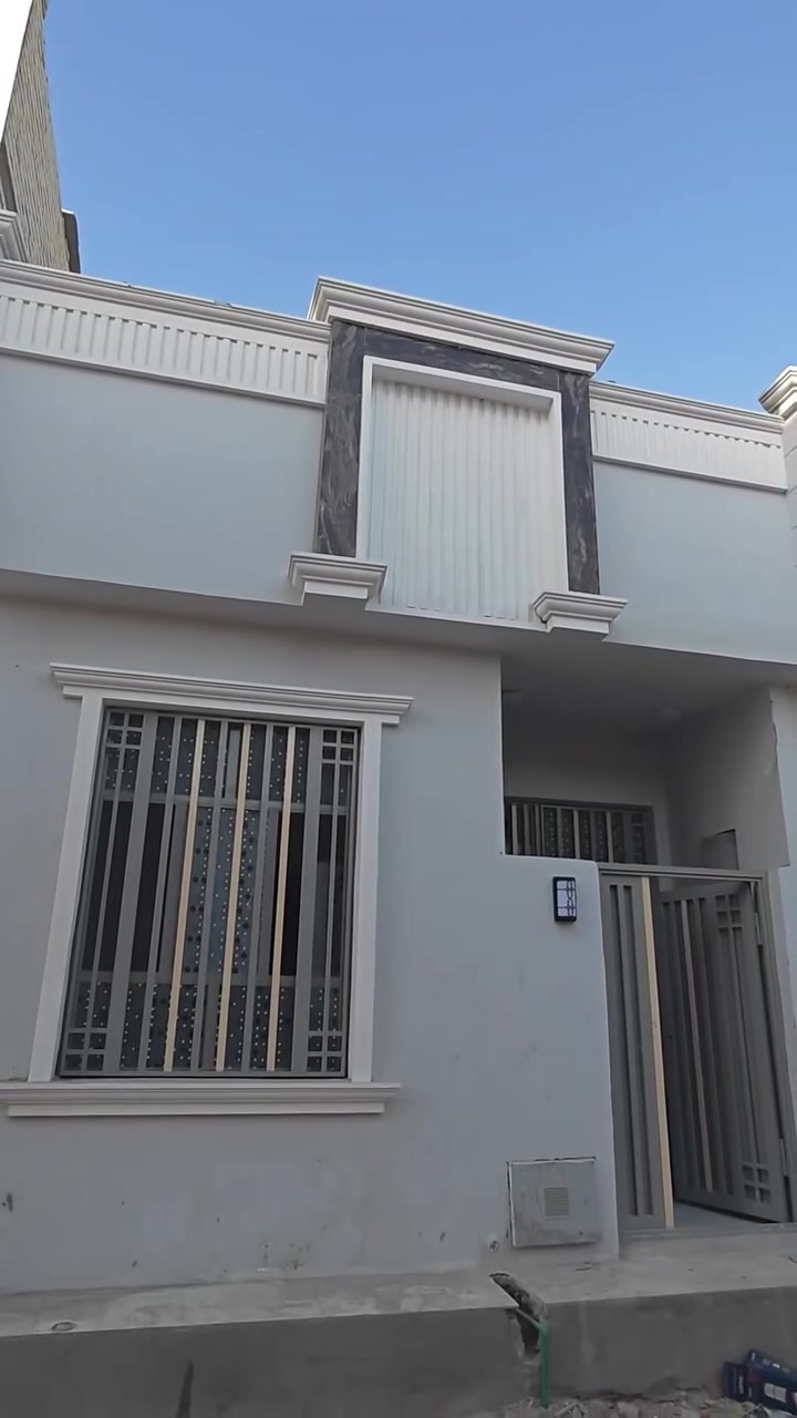 🏡 دار للبيع | كنطرة السلام

📍 الموقع: كربلاء المقدسة – كنطرة السلام
📐 المساحة: 75 متر مربع
🏠 البناء: طابق واحد

📞 للاستفسار والتواصل:
سيد مصطفى الحسيني

***********
***********

📍 مفتاح للوساطة العقارية في كربلاء المقدسة
قرب مستشفى الكفيل – مجاور مطعم أحمد الشبلاوي
داخل سايدين – عمود 1361

🔑 بيع • شراء • تسويق عقاري
