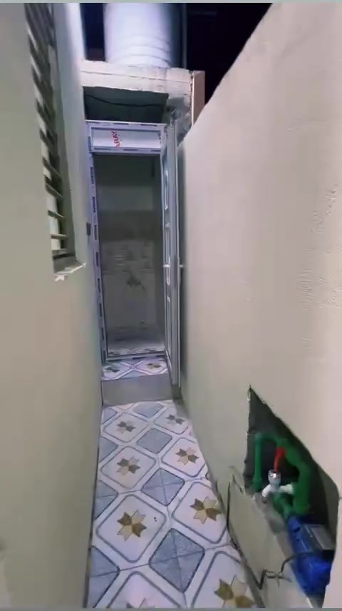 البصره شط العرب • باب الهوى • ٣ بيوت ١٠٠م