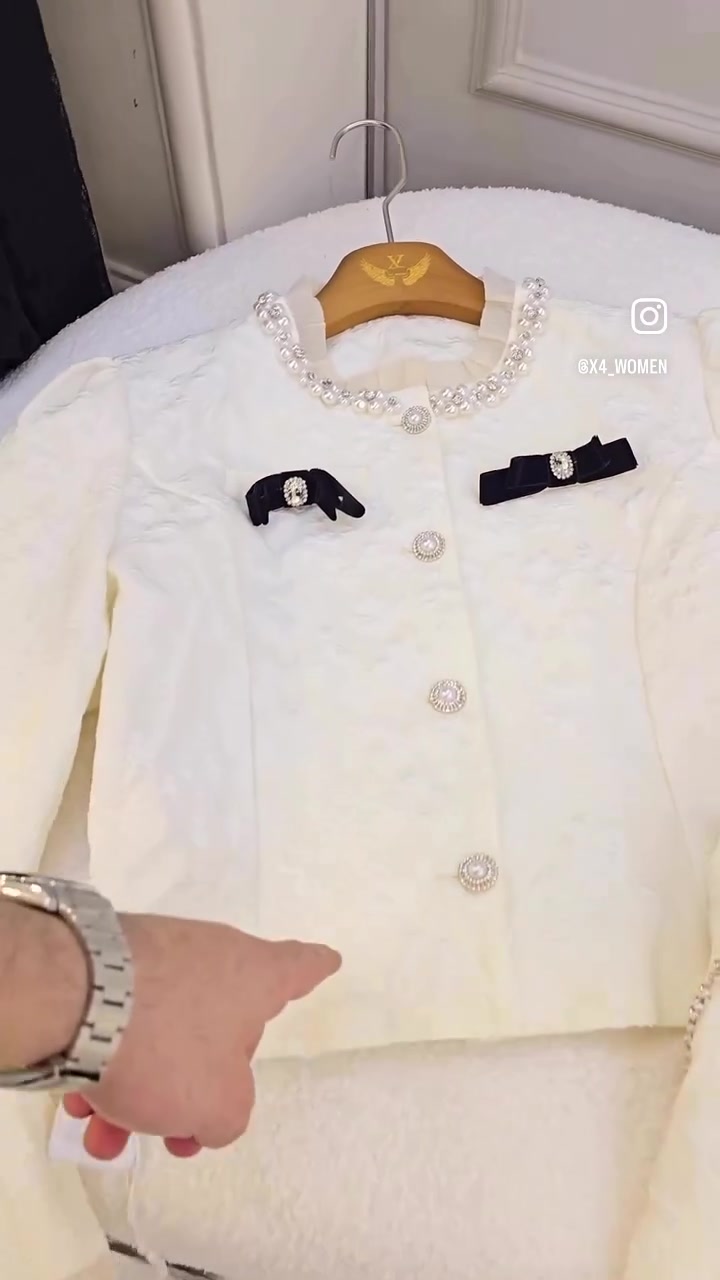ملابس