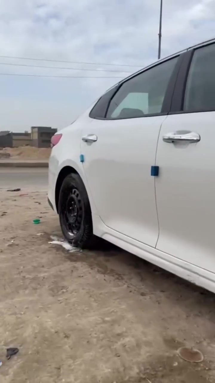 السلام عليكم كيا اوبتمه مديل 20وراد امريكي ماشيه 130 سياره حدثه بنيد مصلح ليبل واحد بلعراق طار بيه البنيد وعور وصبغت القماره وصبغت الجملغات من الخشوم جماليه وبيه صبغ شويه بجاملغ الخلفي شبرين تقريبن رقم مثنئ مراوس ونطي فرق او بيع عادي سعره السياره 120.رجان ما عاجبك سعري اعبر المنشور الرقم ***********اتصل وخادم
