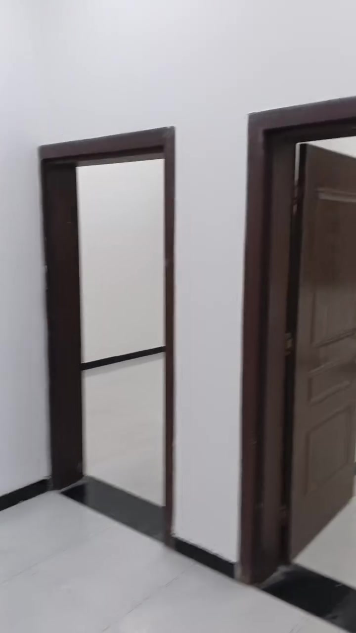 الحريه الاولى • شقة أرضية • ١٠٠م