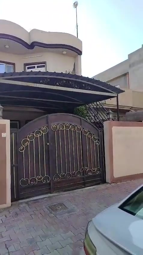 دار للبيع العنوان خانقين توله فروش 
قرب مدرسة باليسان المساحة ١٤٤م
طابق ونص صنف العقار رقم بلدية 
ومقدمين معاملة طابو للاستفسار 
مراجعة المكتب شارع المزرعة قرب 
جامع الهداية ***********
