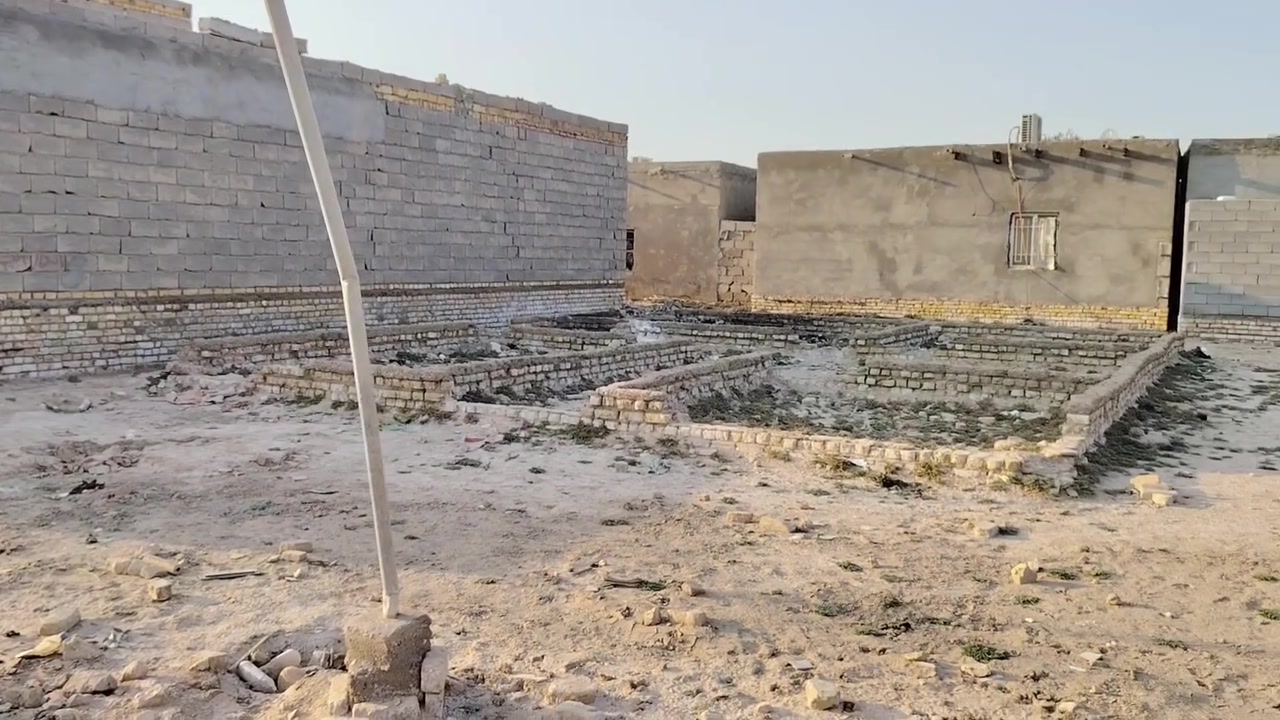 بسم الله الرحمن الرحيم
قطعه زراعي للبيع 
مساحتها 600 متر 
صوب بني ركاب/طريق المشايه
نزلة بيت دلفي 
البيع كاملة أو قطع 
السعر الكلي 35
وبيها مجال بسيط 
للتواصل الاتصال على الأرقام التالية 
***********
*********** 
أو مراسلة الصفحة
#هادي_الحجيمي
