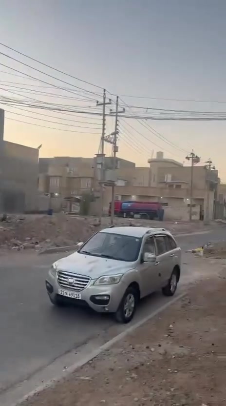 سلام عليكم قطعه ارض طابو صرف حي الجامعي المربع الاول بالفديو موضح تفاصيل موقعها للاستفسار التواصل على الخاص او على الرقم ***********‬
