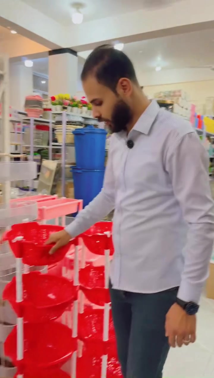 🌸 وصلت التشكيلة الجديدة إلى مجمع شاكر السعيدي! 🌸

🧺 سلات ملابس بأحجام وتصاميم متنوعة
🥬 سلات خضار عملية ومرتبة
🍽️ سلات مواعين للمطبخ
💧 جلكانات بأشكال وأحجام مختلفة
✨ كل ما تحتاجه لبيت مرتب وأنيق وبأسعار مناسبة 🔥

تشكيلة حلوة… أسعار أحلى… وننتظركم تختارون اللي يعجبكم ❤️

📍 بابل – المسيب – حي الشرطة
📞 ***********
📞 ***********
مجمع شاكر السعيدي للاجهزة الكهربائية والمواد المنزلية🛍️
