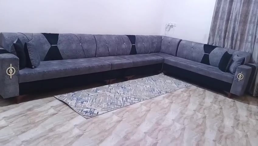 سلام عليكم غراض لبيع هذا رقمي ***********راسلني خاص
