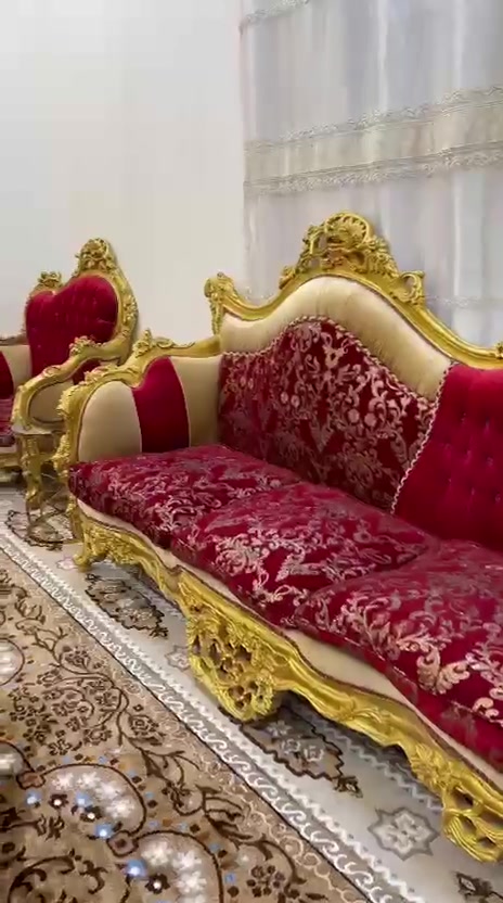 سلام عليكم من رخصت لكروب طخم قنفات مصري لبيع قنفات ثنين كبار وكراسي ثنين واحد من كراسي كسر بي بسيط العنوان الجمعيات ***********
