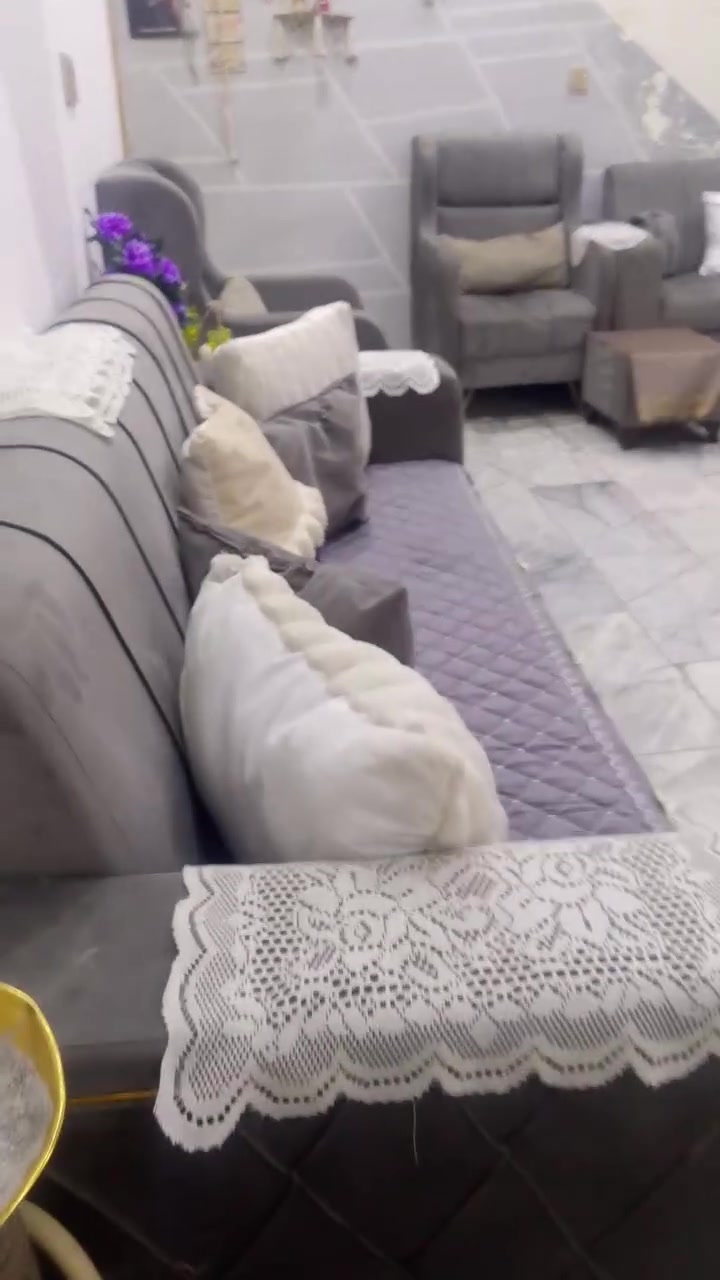 لبيع زعفرانيه***********
