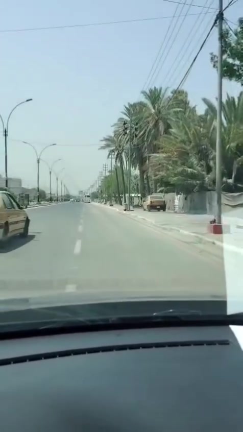 قطعة ارض في كربلاء  للبيع المساحه ١٠٠ متر الواجه ٦ متر النزال ١٩ متر
جنس العقار طابو زراعي سند ٢٥ اقرار محكمه مع صاحب الارض 
الموقع من عمود ١٢ حي العباس نهاية شارع السيده نرجس   البزل الي جاي اغلفون الي يربط شارع السيده نرجس وشارع الحر 
تبعد عن الولايه ٣ كيلو متر تقريبا  المنطقه سكنيه مخدومه 
السعر ٤٥ مليون  ارخص قطعة بالمنطقه  بيه مستقبل عند اكمال تغليف البزل تصعد اسعارهن 
للتواصل *********** 
الفيديو يوضح موقع القطعه
