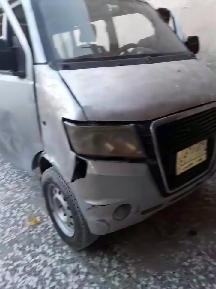 السلام عليكم نوع السيارة كاناو موديل ٢٠١٢ كبل تحويل الرقم بغداد خصوصي مصغرة السيارة جاهزة بيع أو امراوس اب صالون انطي وأخذ فرق السعر ٢٠ اعيد العبارة أدور امراوس عنواني بغداد المعلمين قرب جامع سيد علي الشوكي رقم الهاتف ***********
