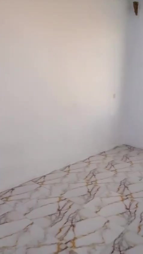 السلام عليكم شقة للإيجار كاظمية جكوك شارع قمر بني هاشم طابق ثاني *********** 
@إشارة
