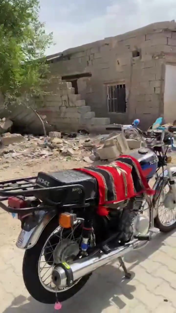 سكنس • مديل ٢٥ • اوراق