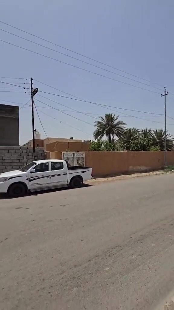 🏡 ════ ✨ بسم الله الرحمن الرحيم ✨ ════ 🏡
📢 رقم الإعلان: 1018
🔥 فرصة لا تُعوّض... دار سكنية بمساحة كبيرة وفي موقع مميز!
📍 بغداد / الراشدية / الانتصار – المهندسين
🏠 دار سكنية
📐 المساحة: 600 م²
📄 طابو ملك صرف 25
✨ شاهد الفيديو للنهاية... فقد يكون هذا البيت هو ما تبحث عنه.
📞 للاستفسار: ***********
***********
🌹 مع الشكر والتقدير... أبو أيمن للعقار 🌹
#ابو_ايمن_للعقار #عقارات_بغداد #دار_للبيع #بغداد #الراشدية #الانتصار #المهندسين #العراق
