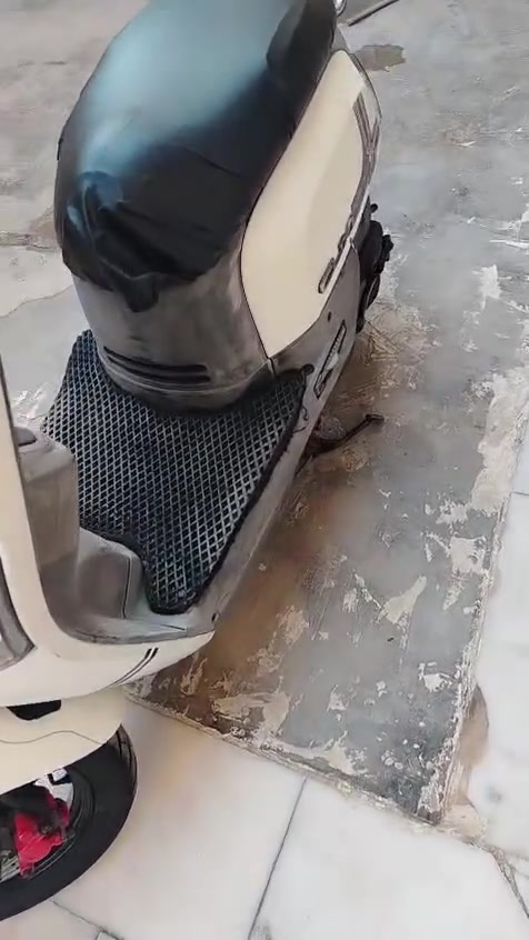 السلام عليكم... دراجه بوليس قبل سبوعين نزلتهه رمبه مكفوف كفاله عامه كفرات ومكينه رقم بي واتساب ***********

