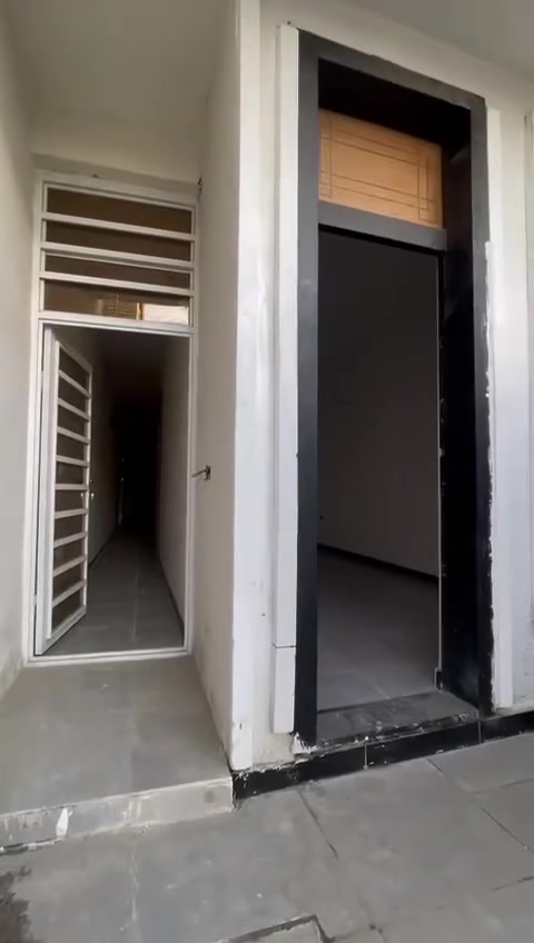 حي الفرات القديمه • للبيع • ماكو تفاصيل