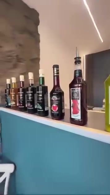 السلام عليكم 

محل للبيع سرقفليه 

عنوان المحل القياره الشارع العام مقابل صيدليه ميس وكاع

للاستفسار الاتصال على الرقم ***********

واتساب ***********

