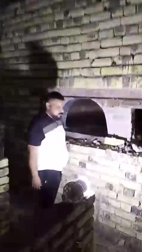 علي النجفي لبناء الافران الصمون الحجري وبناء التنانير بكافه انواعه للتواصل ***********//***********//***********
