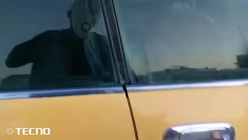 السلام عليكم  سياره بطه للبيع موديل2000 مكينه جديده كير اكسن تبريد حداديه تخم تاير سياره جاهزه سعرها 40 بيه مجال راعيه يسويلك وكاله  رقمها بصره 
عنوان الناصريه  للاستفسار الاتصال على الرقم 
‏‪***********‬‏
