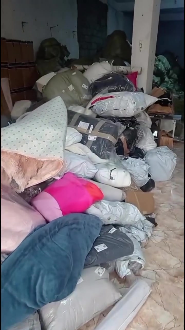 حاوية وصلت • بيع جملة • واسط الكوت