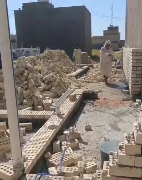 سلام عليكم ورحمة الله وبركاته
كادر ابو ايمن للمقاولات العامه في بغداد الصابيات لكافه أعمال البناء والنجاره لتجهيز كافه المواد كافه طابوق رمل اسمنت شغل درجه اولى في ال 12 الف وره الجمع السكني تاريخ اليوم 2026 /8/19رقم الهاتف والاستفسارات /***********
