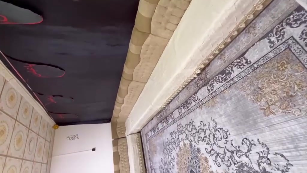 تخم يدوان للبيع 13 متر تفصال شغل حلو 650 الف مكاني بصره خور زبير ***********
