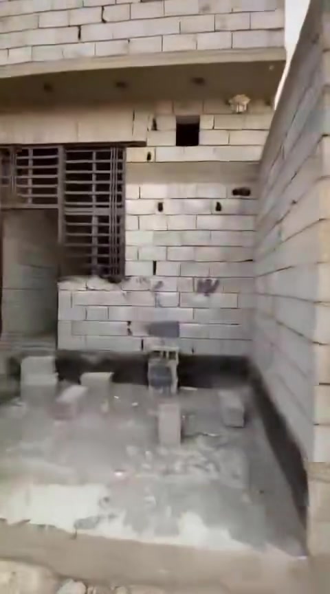 هيكل • الجزيرة الفيروزية • ١٠٠م