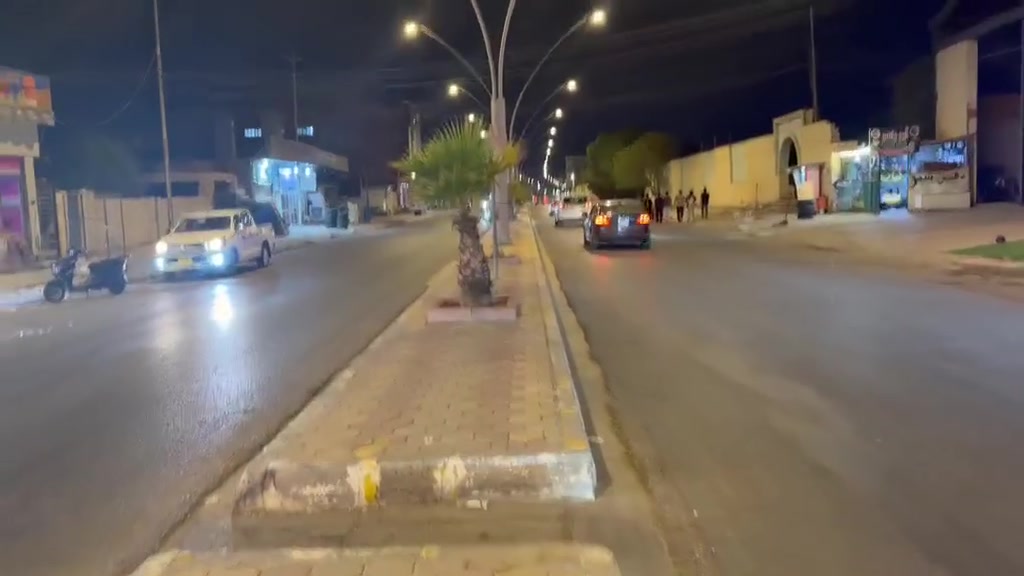 يعلن مكتب الحكمه للعقار عن توفير دار للبيع شارع معارض حي معلمين ثانيه خلف صيدليه سمر مساحه 270متر يتكون من 6غرف نوم. سنه بناء 2021 بناء طابق الأول. حجر ثاني. طابوك 
استفسار اكثر 
***********عثمان
***********ابوفهد
