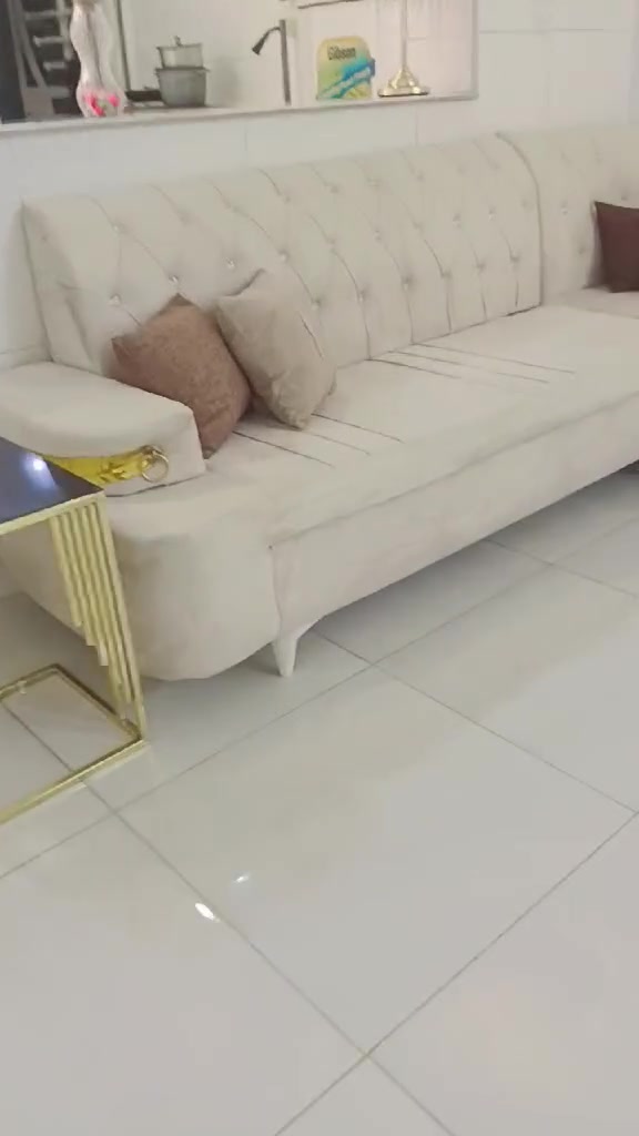 عسلام عليكم ديوان للبيع كلش نضيف وي ضرر ما بي وخشب درجه اوله بلوك اسود كلش ثكيل عشر مقاد سعره 350.  مكانه لمشتل مفصله قبل كم شهر 750.  اريده 350.  ***********
