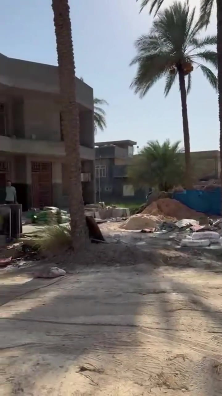 "إذا دا تدور على فرصة استثمار حقيقية… اسمع هذا العرض 👇
📍 أرض للبيع
 بموقع مميز : 
حي الجزائر – خلف محطه الوقود
▫مساحات 1000 متر 
✔️ طابو زراعي سند 25
✔️ تحويل مباشر باسمك
✔️ خدمات كاملة جاهزة
✨ تصلح تبني بيتك أو تستثمر وتربح
لا تضيعها من إيدك
📞 للاستفسار الاتصال على الارقام التاليه:
***********
*********** متوفر واتساب 
***********
🏢 مكتب أوتاد للاستثمار العقاري"
