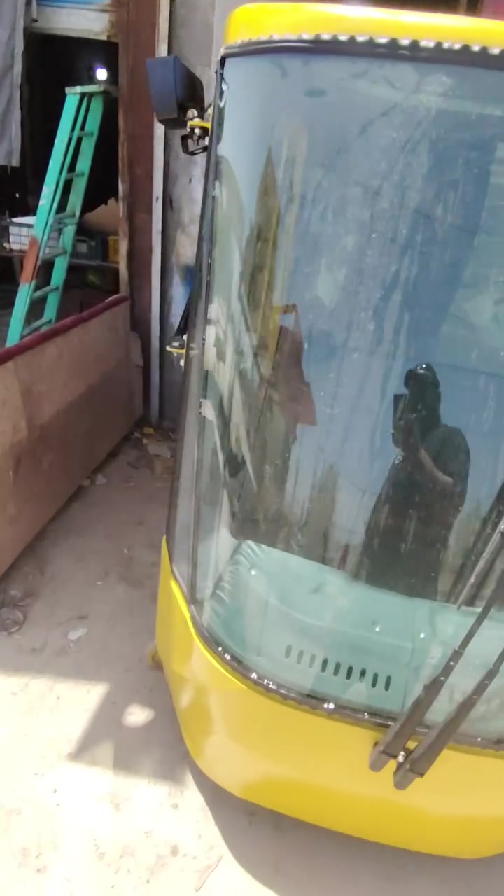 التقني لعمل جميع قماير المعدات الثقيلة العنوان النجف شارع المطار مقابل الرادار قرب معرض سيد أحمد العوادي
***********

نص مكتوب في الصور:
- ٦ نيسان، ٢٠٢٦ النجف ٣:٤٠ م الإنشاء السريع للأفلام