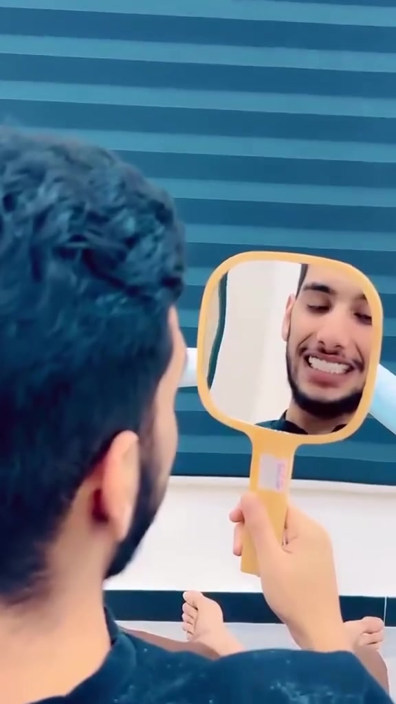 قبل وبعد معالجة الأسنان الفك العلوي وتغليف كامل للأسنان الفك العلوي 

بتركيبات الزيركون الالماني 
يوجد نظام الاقساط ع ماستر رافدين ..🦷🫶🏻♥️
.
.
.
عنوان العيادة 🦷🤍✨

الرمادي _شارع المستودع _مجمع زهرة اليقطين مبنى الضريبة القديمه نفسها قرب كراج التاميم 
 

للحجز والاستفسار الاتصال ع الرقم: ***********
او مراسلة صفحة العيادة 

أوقات الدوام من الساعة من ١١ صباحاإلى الساعة ٩ ليلا
