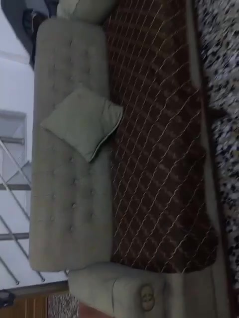 قنفتين كبار • ١٠ مقاعد • نضافة ٩٠٪