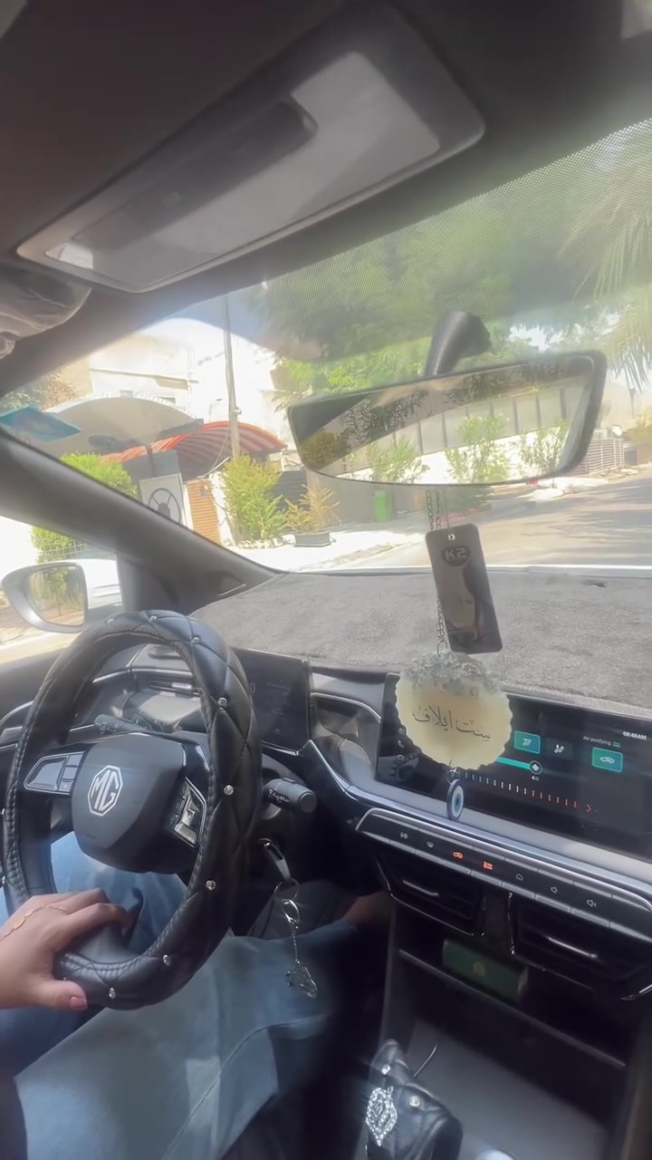 هدفنا مو بس تتعلمين السياقة هدفنا توصلين لمرحلة تسوقين سيارتج بنفسج وبكل ثقة 💪🚗
وهذا الي صار اليوم واني جنت امشي  وراها خطوة بخطوة حتى أزرع بيها الثقة

كابتن رغد ام شهد مدربة الكرخ 

مكاني بحي الجامعه 

كابتن ام شهد لتعليم السياقة

*********** 📞📞
