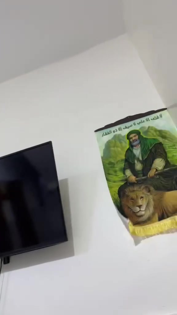 سلام عليكم 
محل للبيع 
يحتوي على اناره سقف ثانوي 
سكك واير سحب 
جام خانه اناره فقط 
العنوان الناصريه الحبوبي أسواق البنفسج الطابق الأول 
استفسار اكثر الاتصال ع رقم أو مراسله وتساب ماسنجر 

***********
