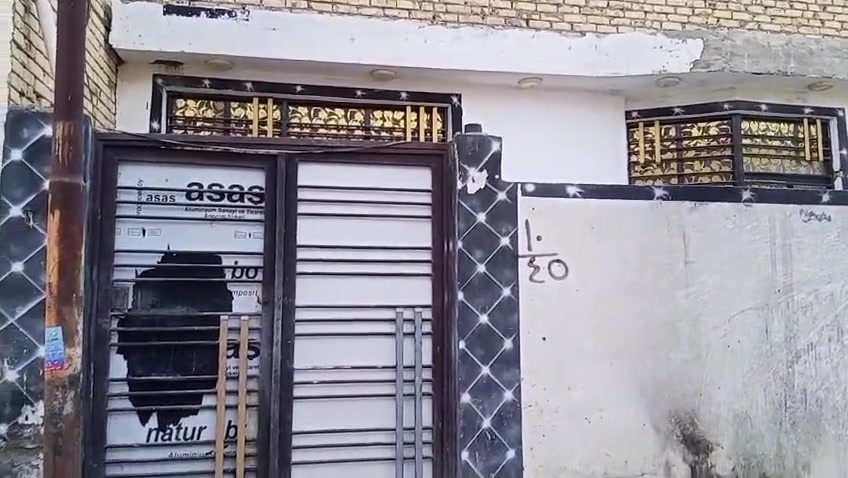 للبيع، بيت، 100، م، بناء طابوق صب كونكريت سيراميك سقوف ثانوية طابو زراعي سند 25، كل الخدمات موجودة، مقابل ملحق قرية الغدير بالخط الأول، السعر، 30، مع المجال رقم الهاتف،، ***********
