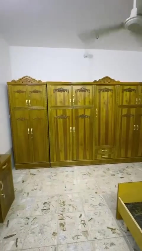غرفة 5باب السعر ٨٥٠الف
