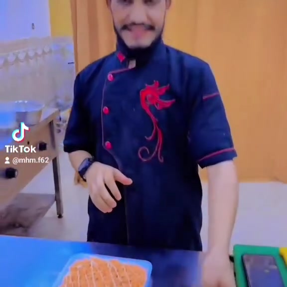 اهلا وسهلا بكم في مطعم آل كاسم بيج «البكري»
التأميم القادسية الثانية 
*********** توصيل 
*********** توصيل 
حضوركم يشرفنا 
وفي حضوركم نفرح
