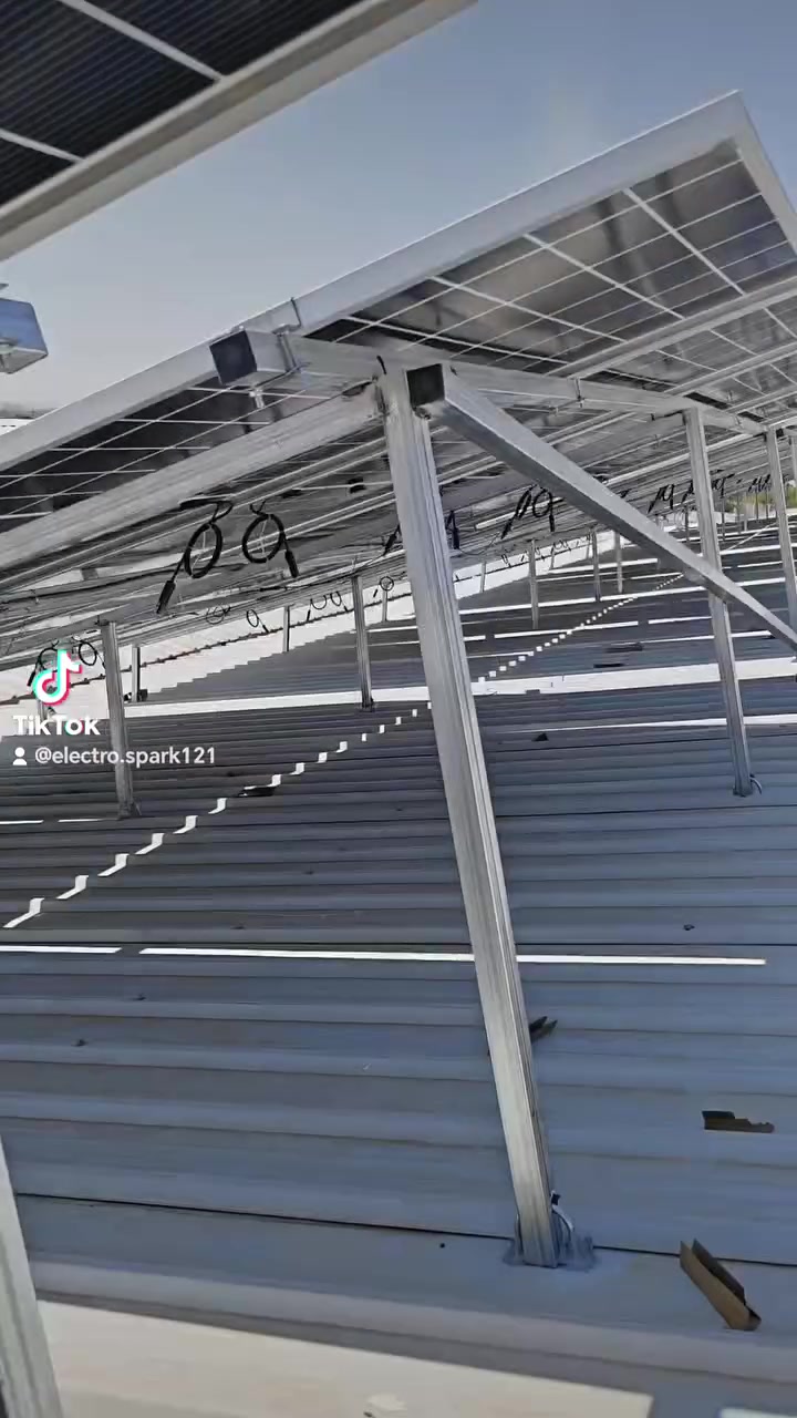 تم التنفيذ لصالح #مكتب_سامان للطاقة الشمسية 

بداية كل شروق ☀اجعل الشمس تعمل من أجلك ⚡
يتوفر منظومات طاقة شمسية متكاملة
🏠 للمنازل
🏬 للمحلات التجارية
🏭 للمعامل
🐟 أحواض الاسماك 
🐔 للمداجن والمشاريع الزراعية 
✅ تصميم حسب الحمل الحقيقي
✅ أجهزة وبطاريات بجودة عالية 
✅ تنصيب هندسي وضمان
✅ تقليل كبير بالفاتورة واعتماد دائم على الطاقة النظيفة
📞 اتصل للمزيد مهندس #خالد كركوك-داقوق  ***********

