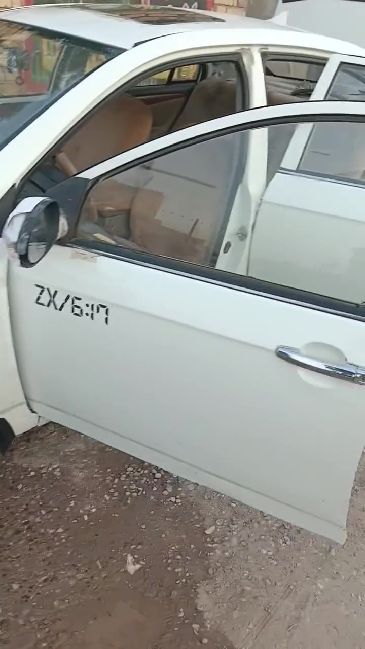 لفيان مديل 13 محور كورلا سنويه ساقطه بيع او مرواس مكان شطره .الاستفسار الاتصال ع الرقم…  ***********..
