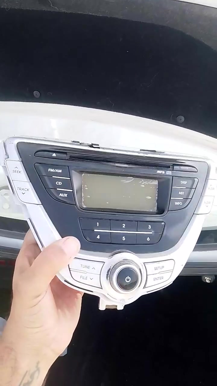 قطع غيار • اتصال فقط